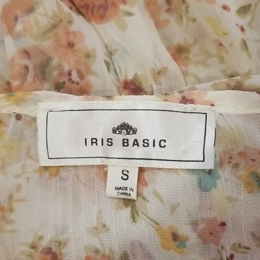 Iris Basic Sheer Flowered Top - image 5
